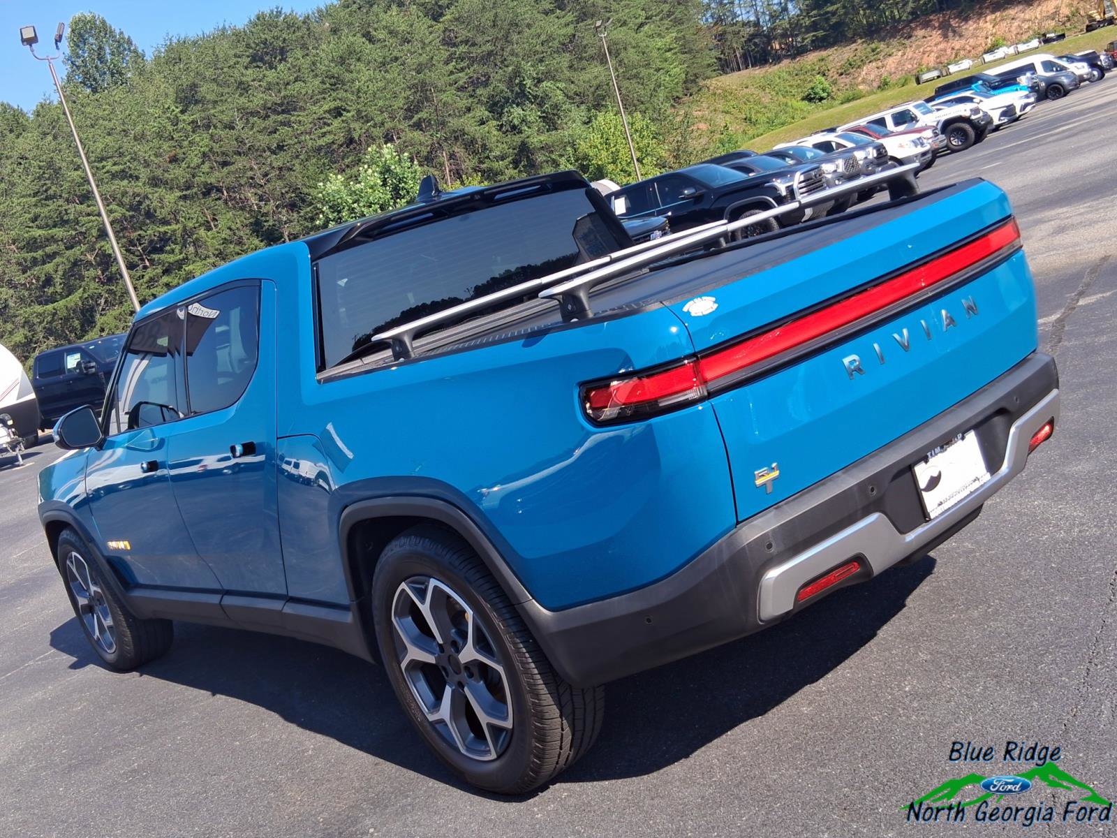 Used 2022 Rivian R1T Adventure image 26