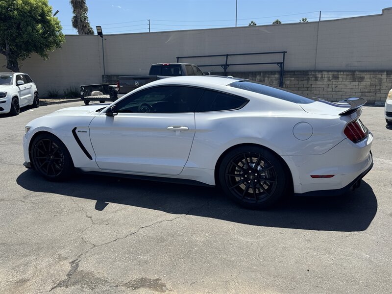 Used 2017 Ford Mustang Shelby GT350 w/ Electronics Package RWD image 8