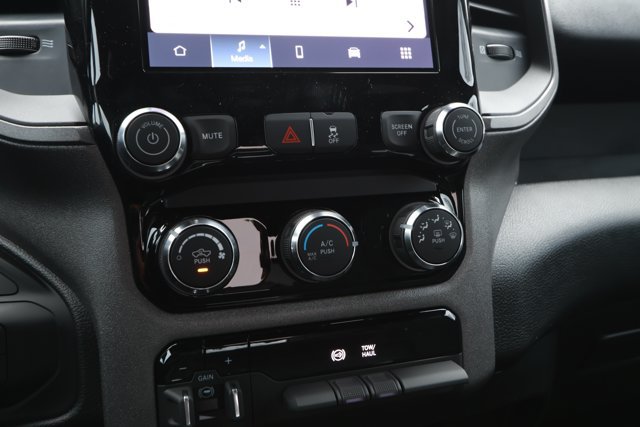 New 2026 RAM 2500 Warlock AWD/4WD image 19