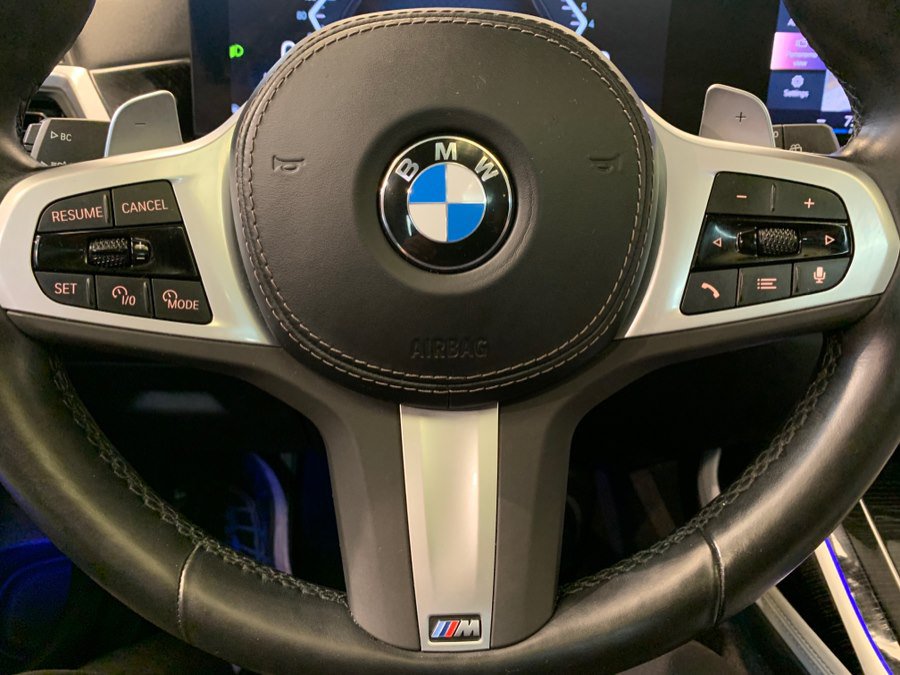 Used 2024 BMW X7 xDrive40i w/ M Sport Package AWD/4WD image 28