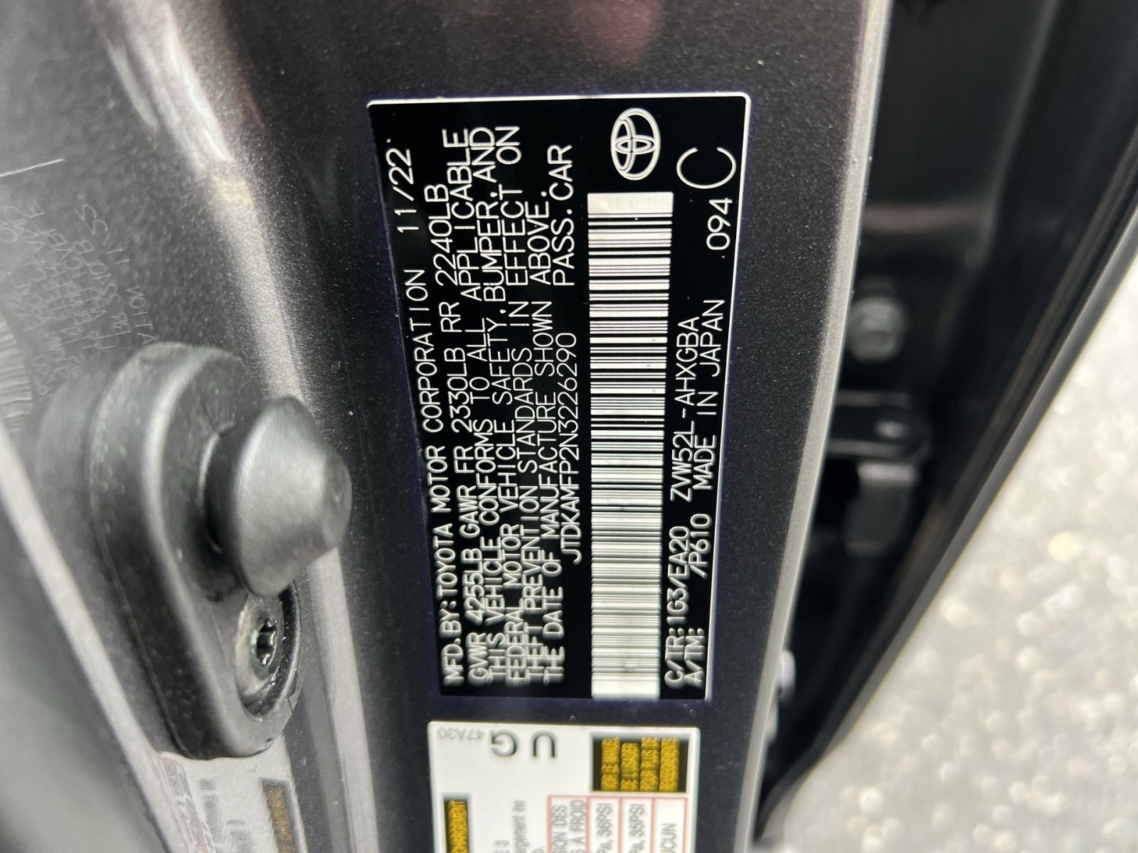 Used 2022 Toyota Prius Prime XLE image 28