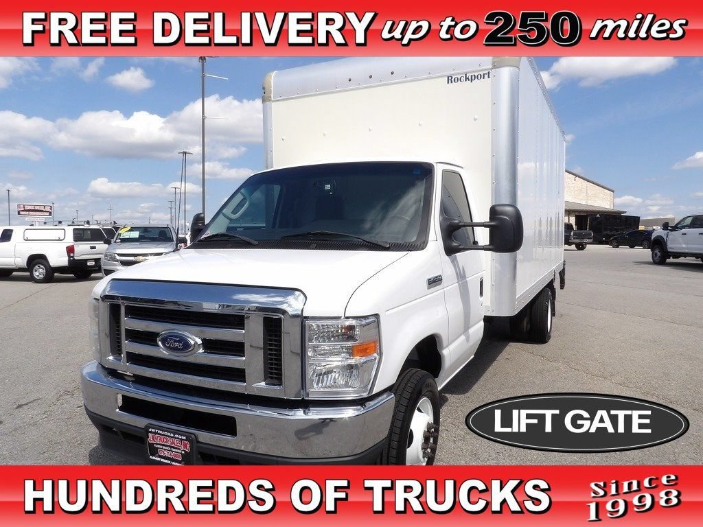 Used 2023 Ford E-450 and Econoline 450 Super Duty w/ Power Windows & Locks Group