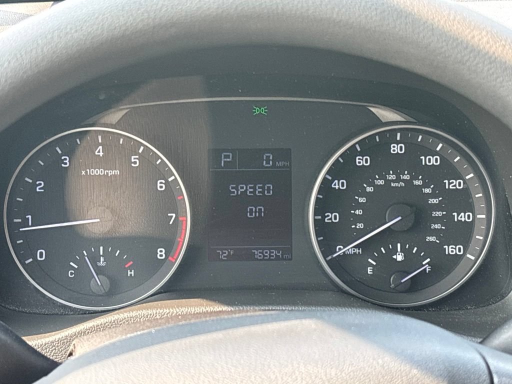 Used 2017 Hyundai Elantra SE FWD image 22