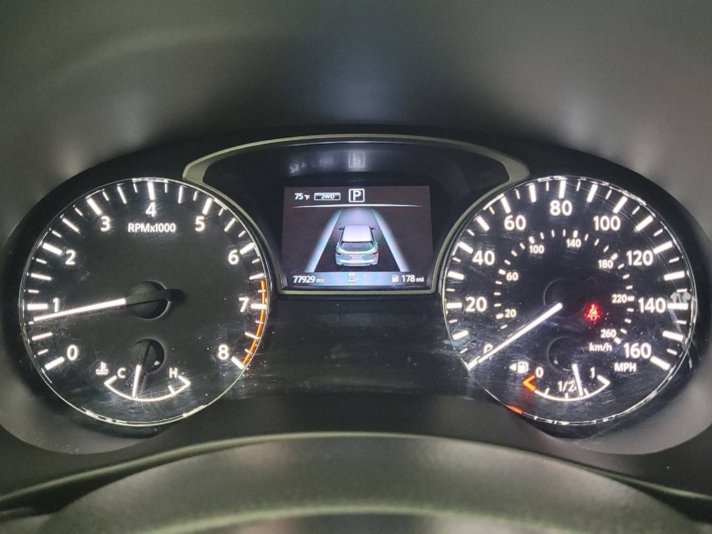 Used 2018 Nissan Pathfinder SL w/ SL Premium Package AWD/4WD image 23