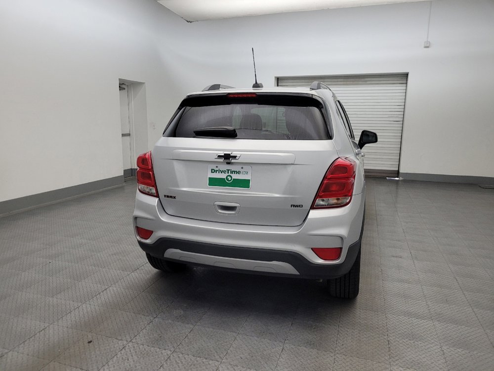 Used 2020 Chevrolet Trax LT w/ Redline Edition AWD/4WD image 7