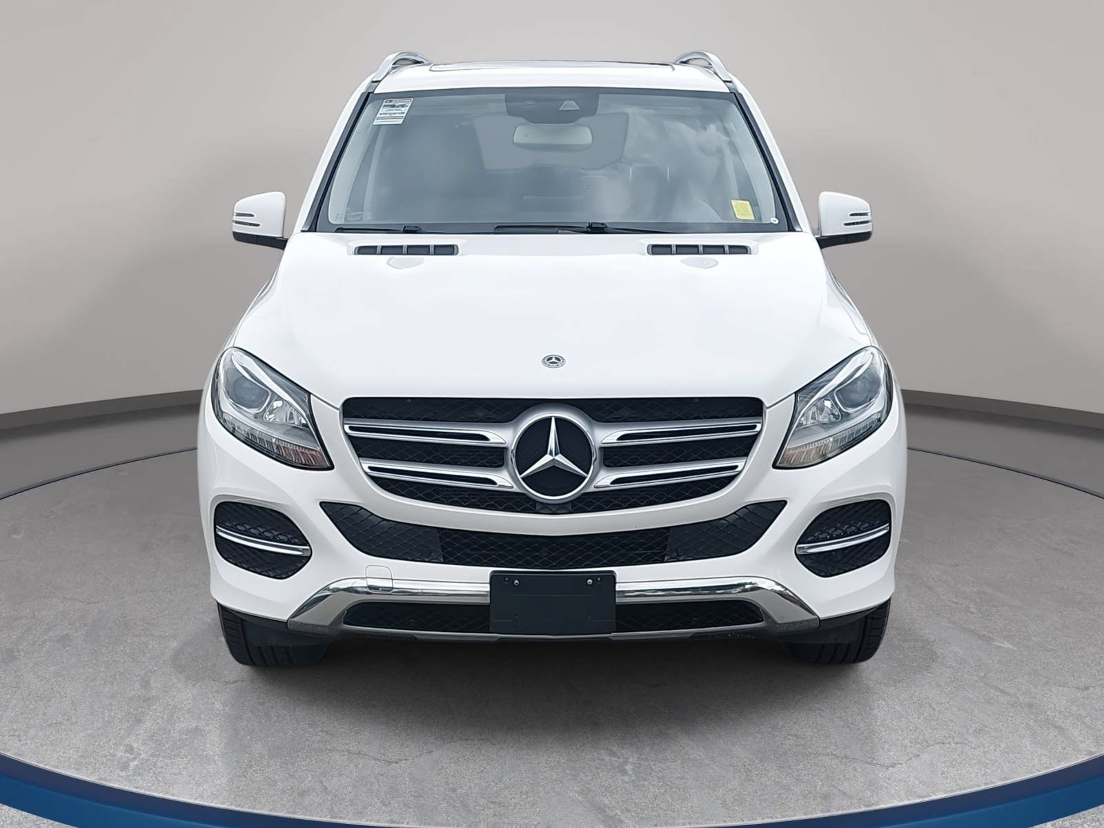 Used 2018 Mercedes-Benz GLE 350 4MATIC image 2