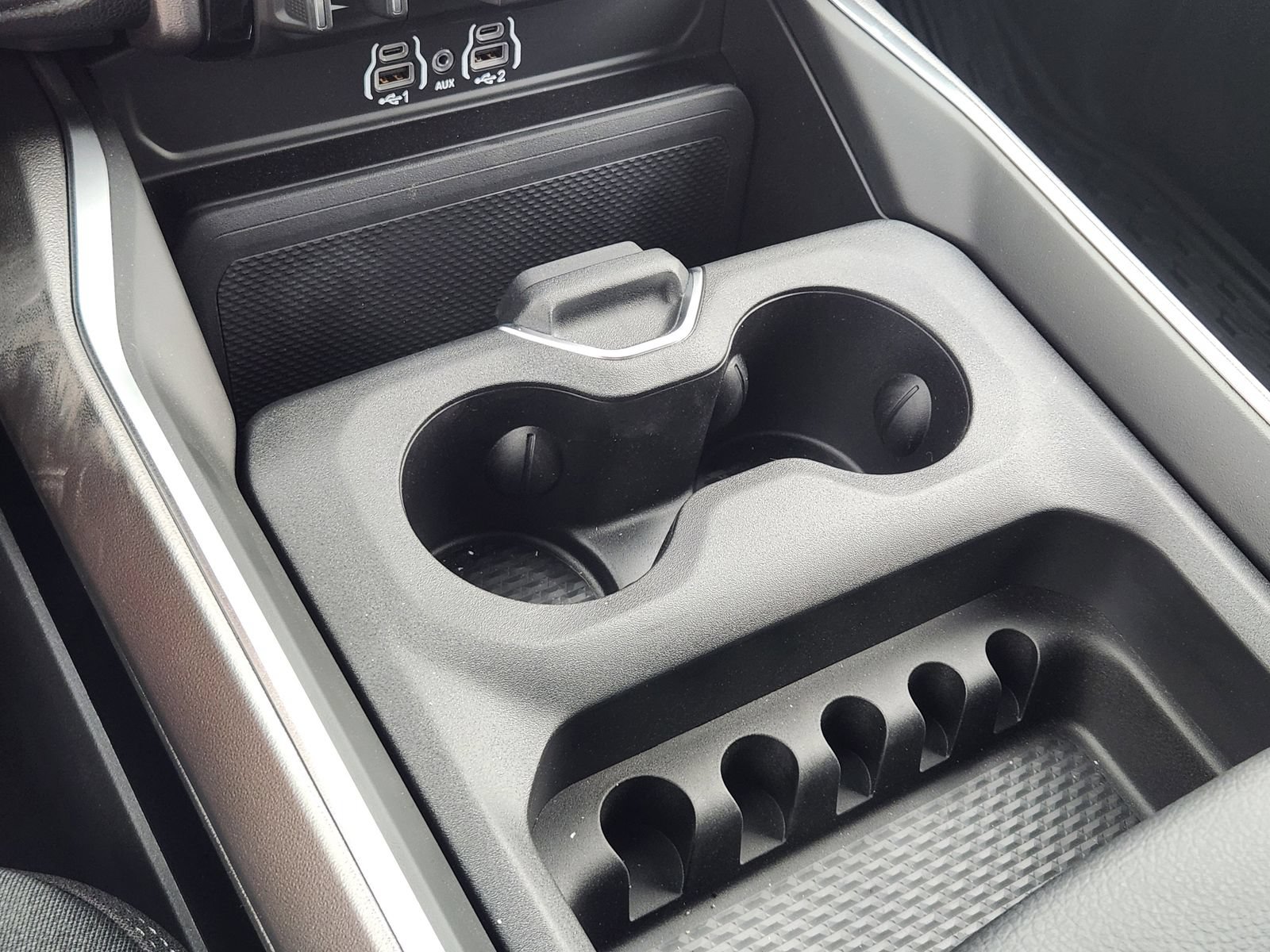 New 2026 RAM 3500 Lone Star AWD/4WD image 18