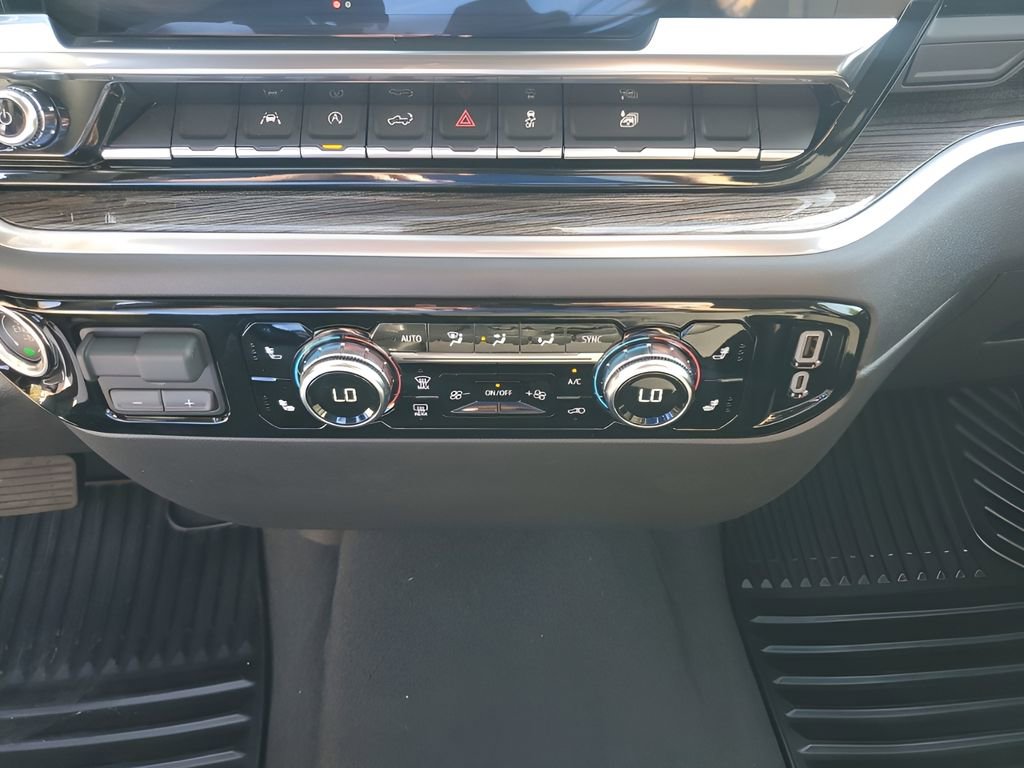 Used 2026 GMC Sierra 1500 Elevation image 33