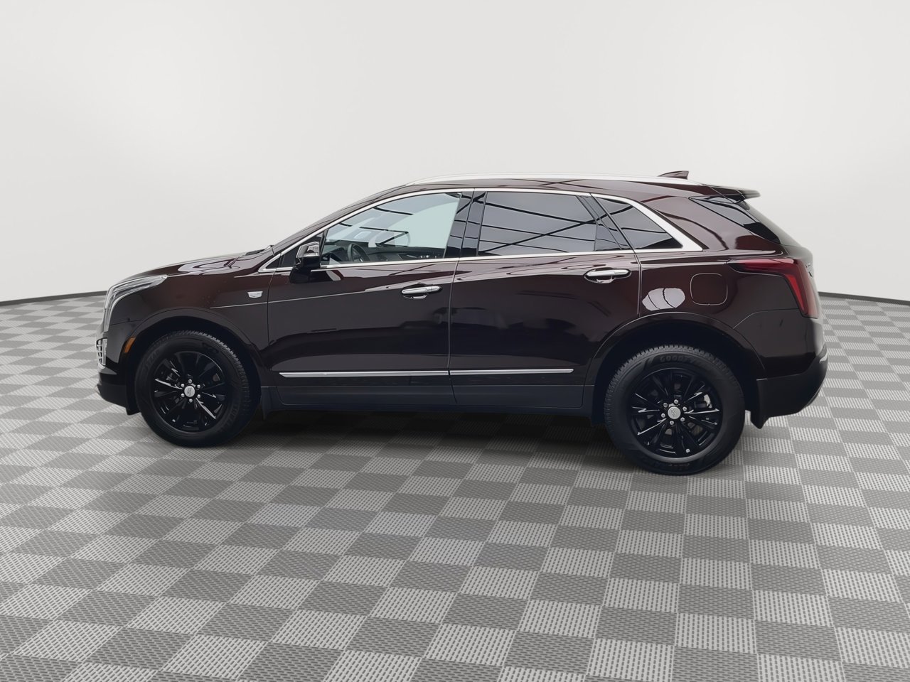 Used 2021 Cadillac XT5 Premium Luxury w/ LPO, Floor Liner Package image 40