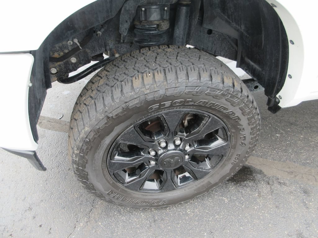 Used 2023 RAM 2500 Limited AWD/4WD image 17