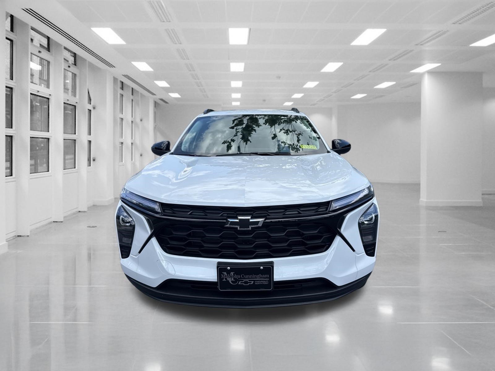 New 2026 Chevrolet Trax LT w/ Driver Confidence Package FWD image 2
