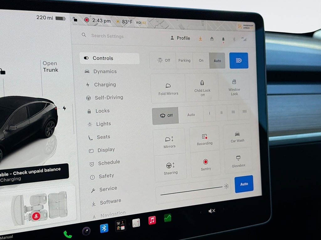 Used 2024 Tesla Model Y Long Range RWD image 16