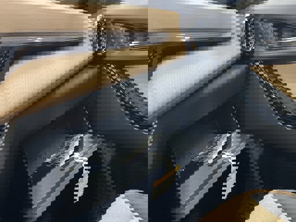 New 2026 Chevrolet Equinox ACTIV w/ Convenience Package III image 18