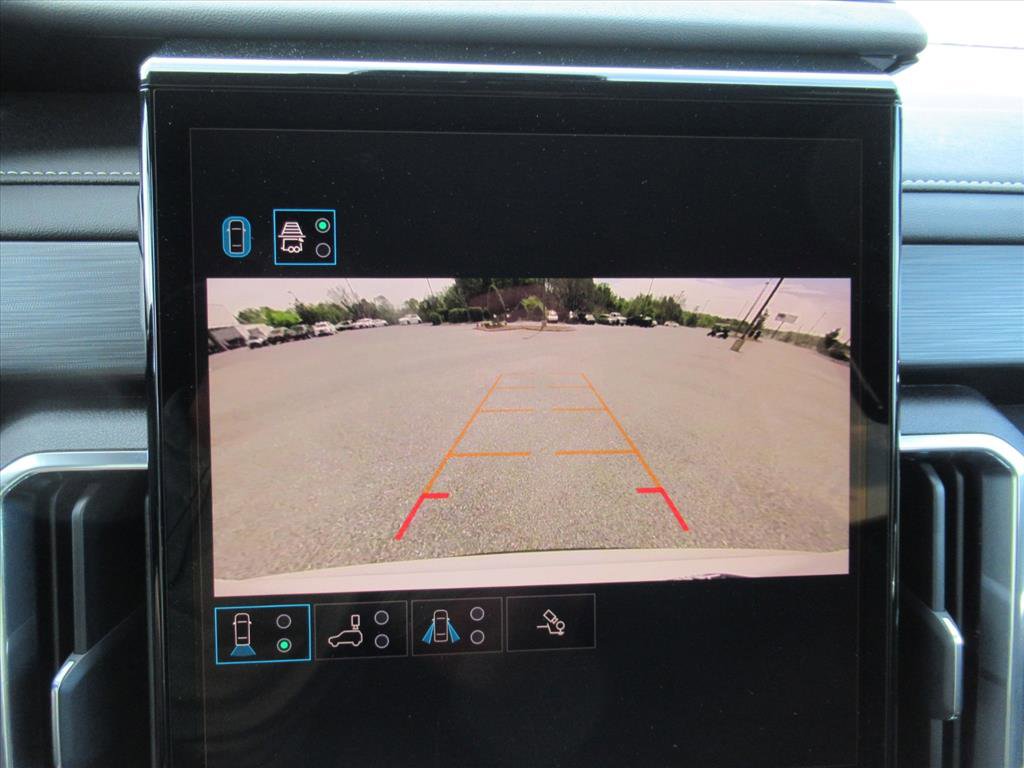 Used 2025 GMC Acadia Elevation image 29