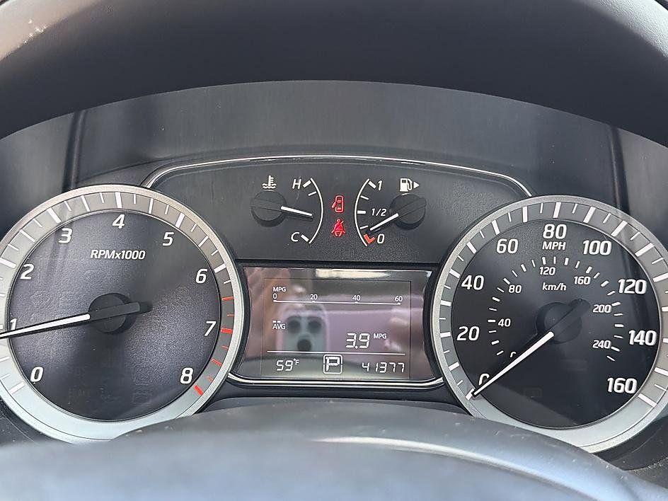 Used 2015 Nissan Sentra SV w/ Style Package image 14