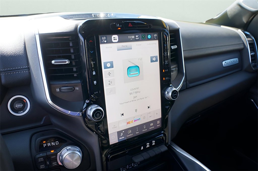 Used 2025 RAM 1500 Laramie image 27