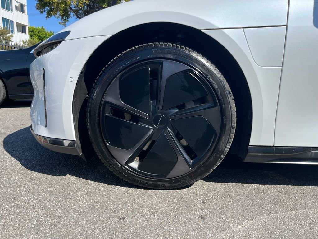 Used 2024 Lucid Air Touring AWD/4WD image 13