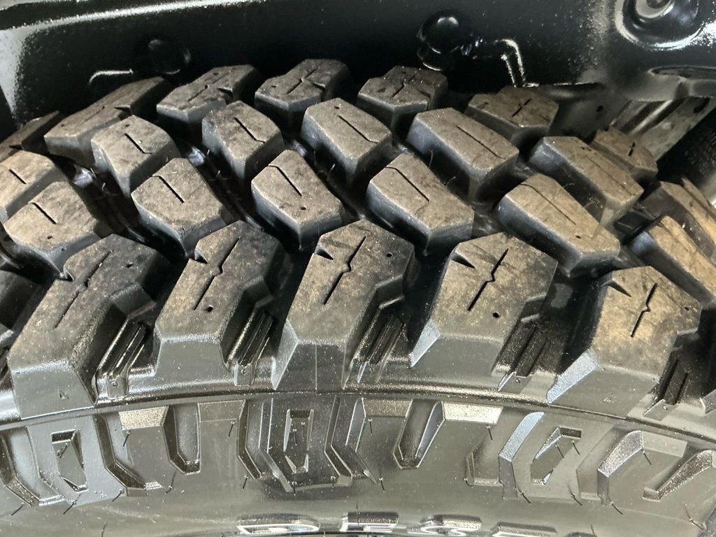 Used 2022 Jeep Wrangler Unlimited Sport image 43