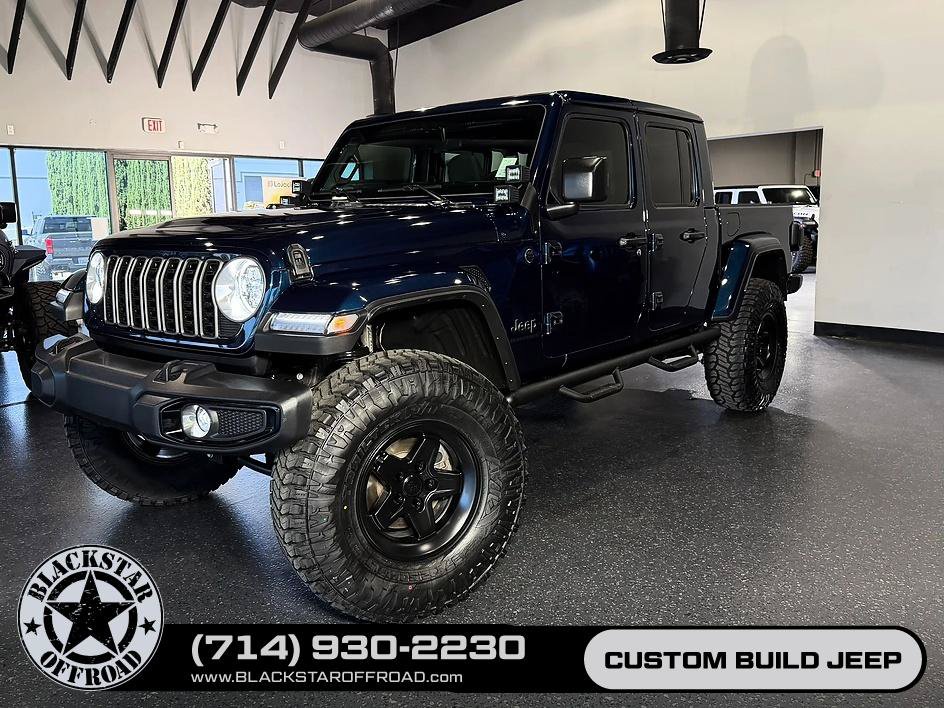 Used 2025 Jeep Gladiator Sport AWD/4WD image 31