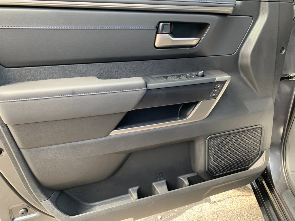 New 2026 Toyota Tundra Platinum AWD/4WD image 11