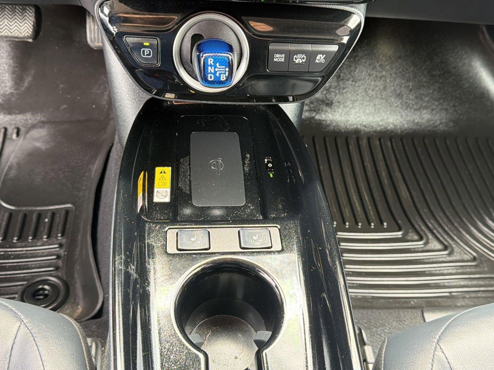 Used 2021 Toyota Prius Prime Limited FWD image 24