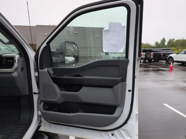 Certified 2024 Ford F250 XL w/ Snow Plow Prep Package AWD/4WD image 14