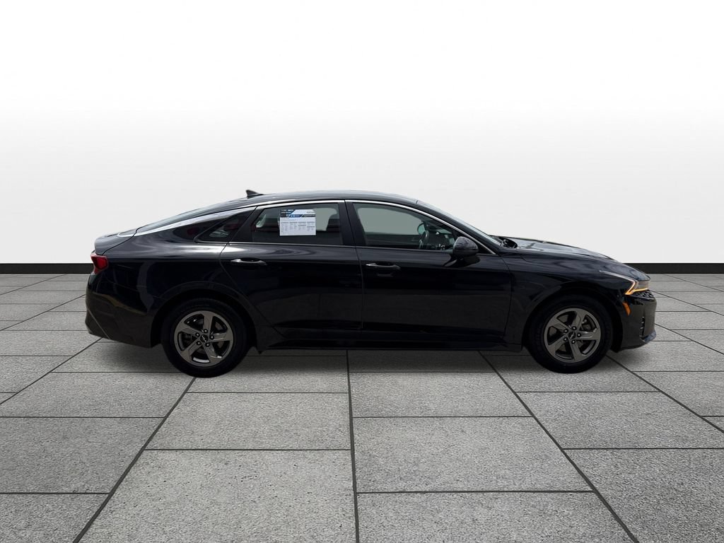 Used 2022 Kia K5 LXS FWD image 6