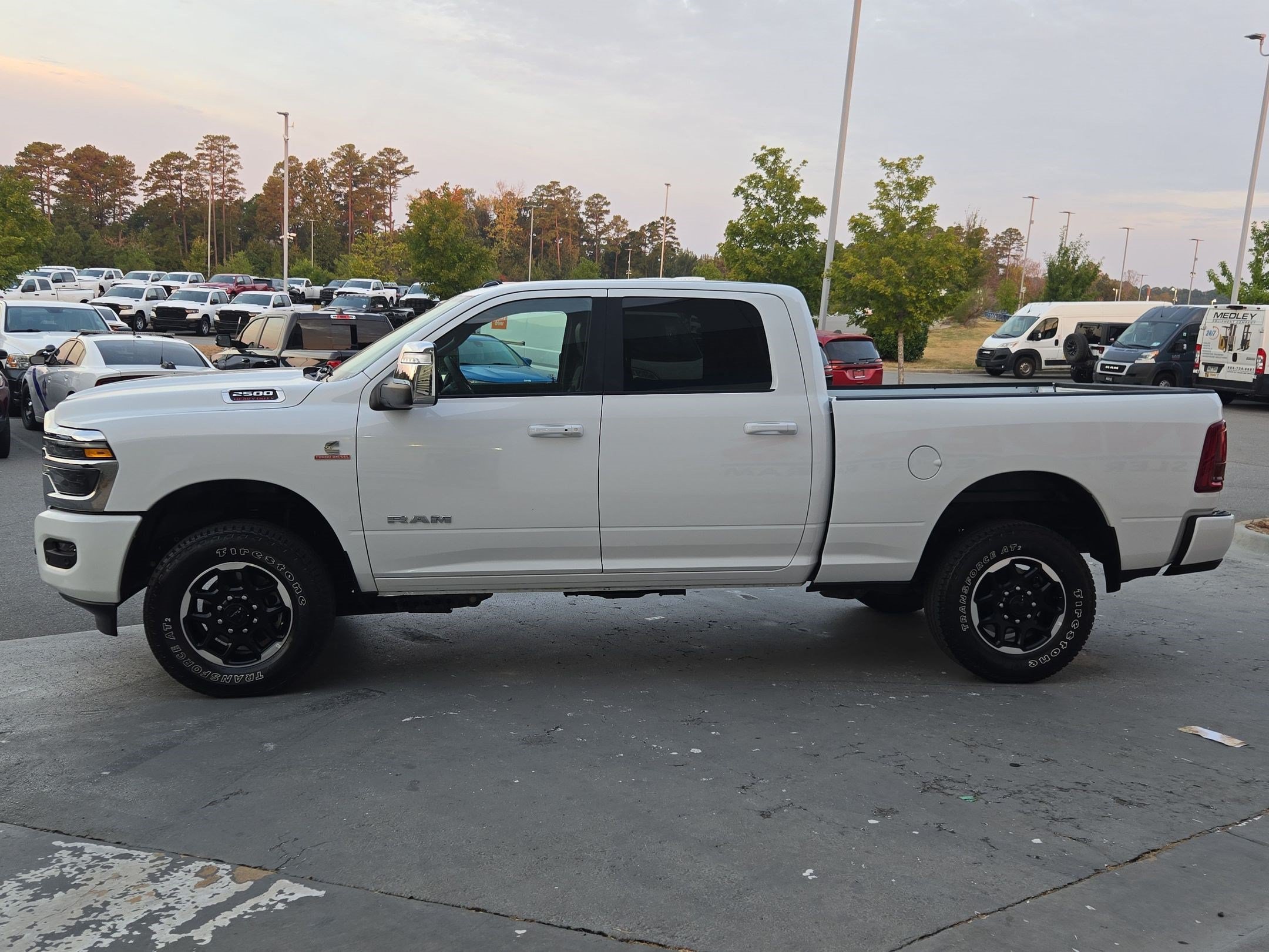 Used 2026 RAM 2500 Laramie AWD/4WD image 4
