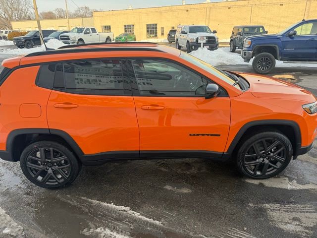 New 2026 Jeep Compass Latitude AWD/4WD image 4
