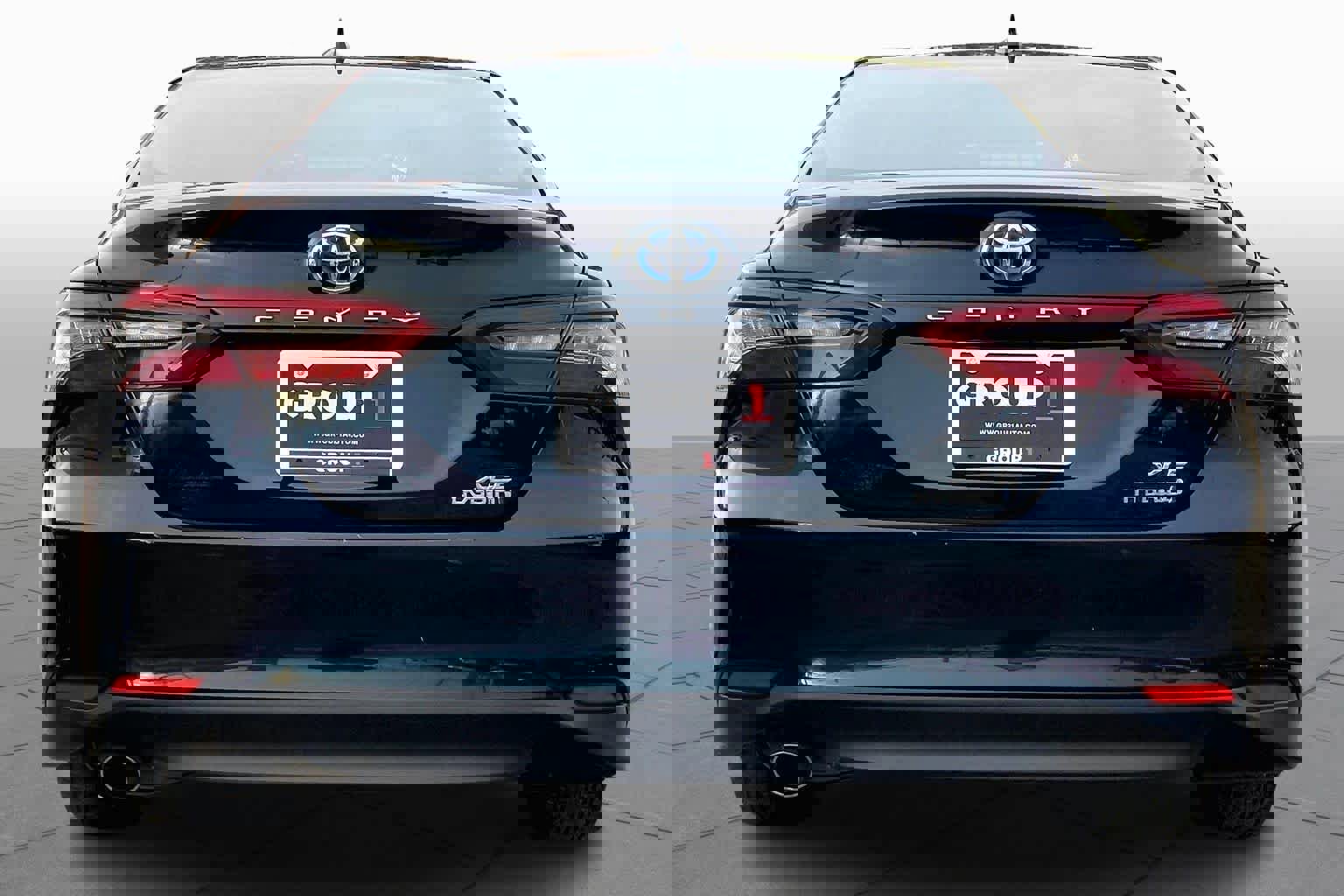 Used 2021 Toyota Camry XLE image 5