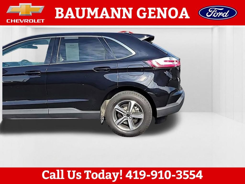 Used 2023 Ford Edge SEL w/ Convenience Package AWD/4WD image 2