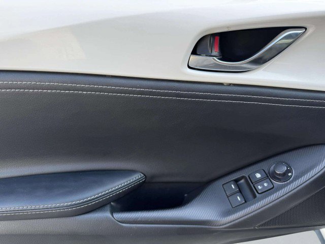 Used 2021 MAZDA MX-5 Miata RF Grand Touring image 18