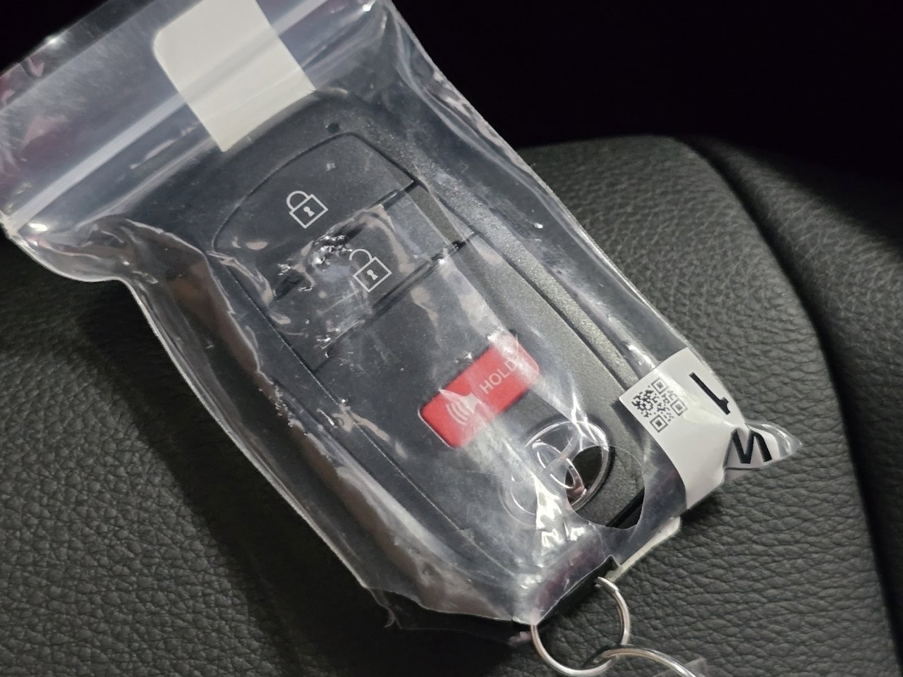 New 2026 Toyota Corolla Cross XLE FWD image 30