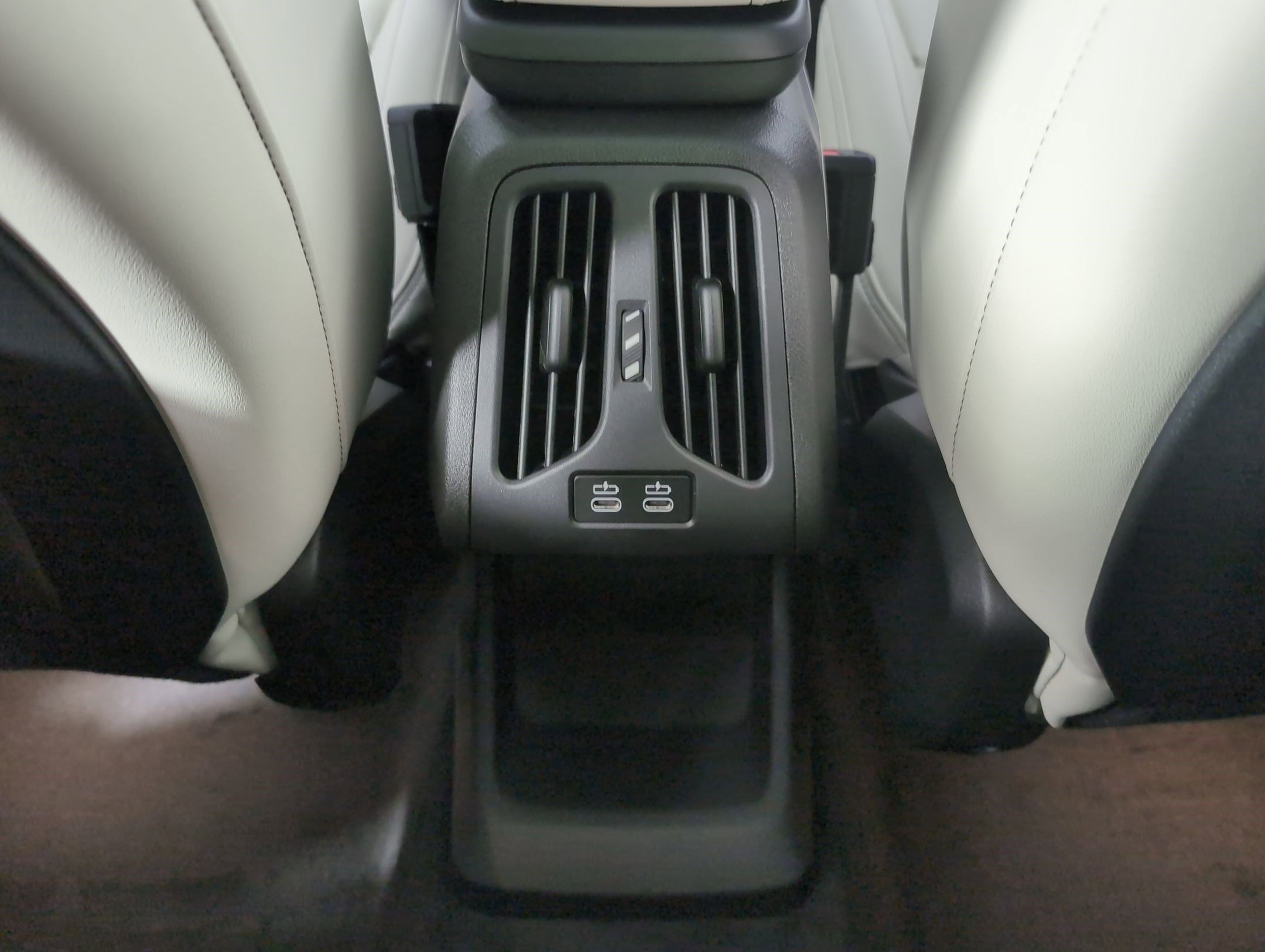 Used 2026 BMW X1 xDrive28i w/ Technology Package image 29