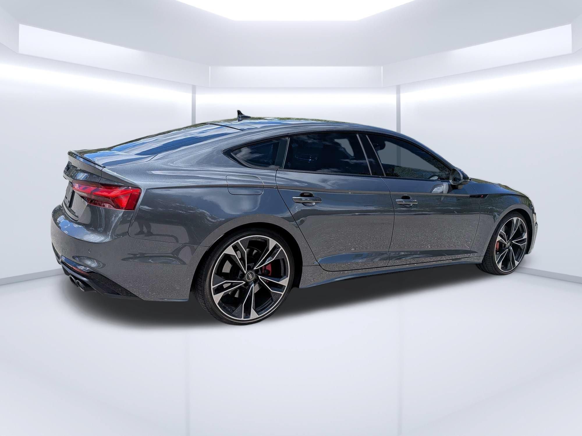 Used 2024 Audi S5 Premium Plus w/ Premium Plus Package AWD/4WD image 3
