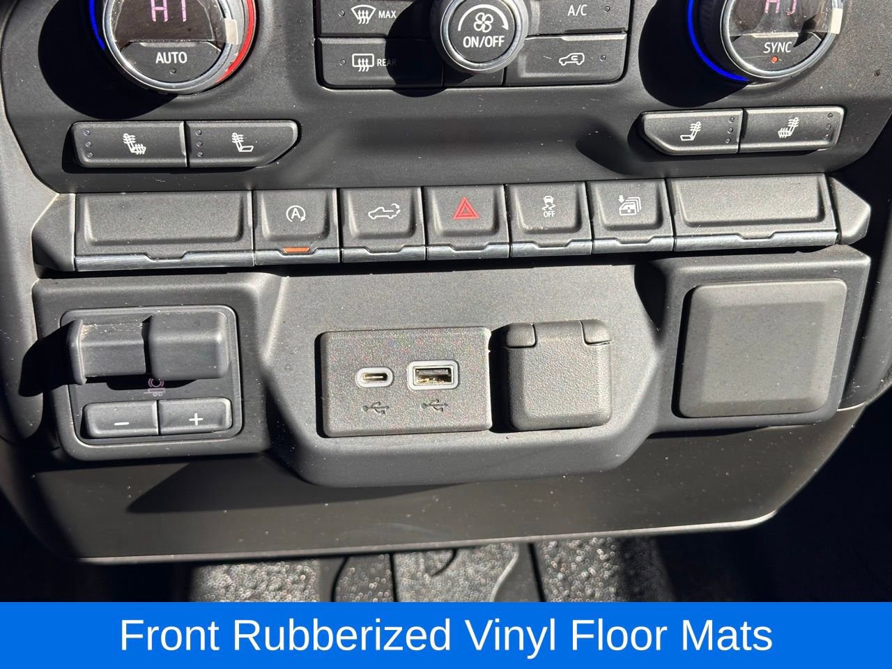 Used 2021 Chevrolet Silverado 1500 LT image 34