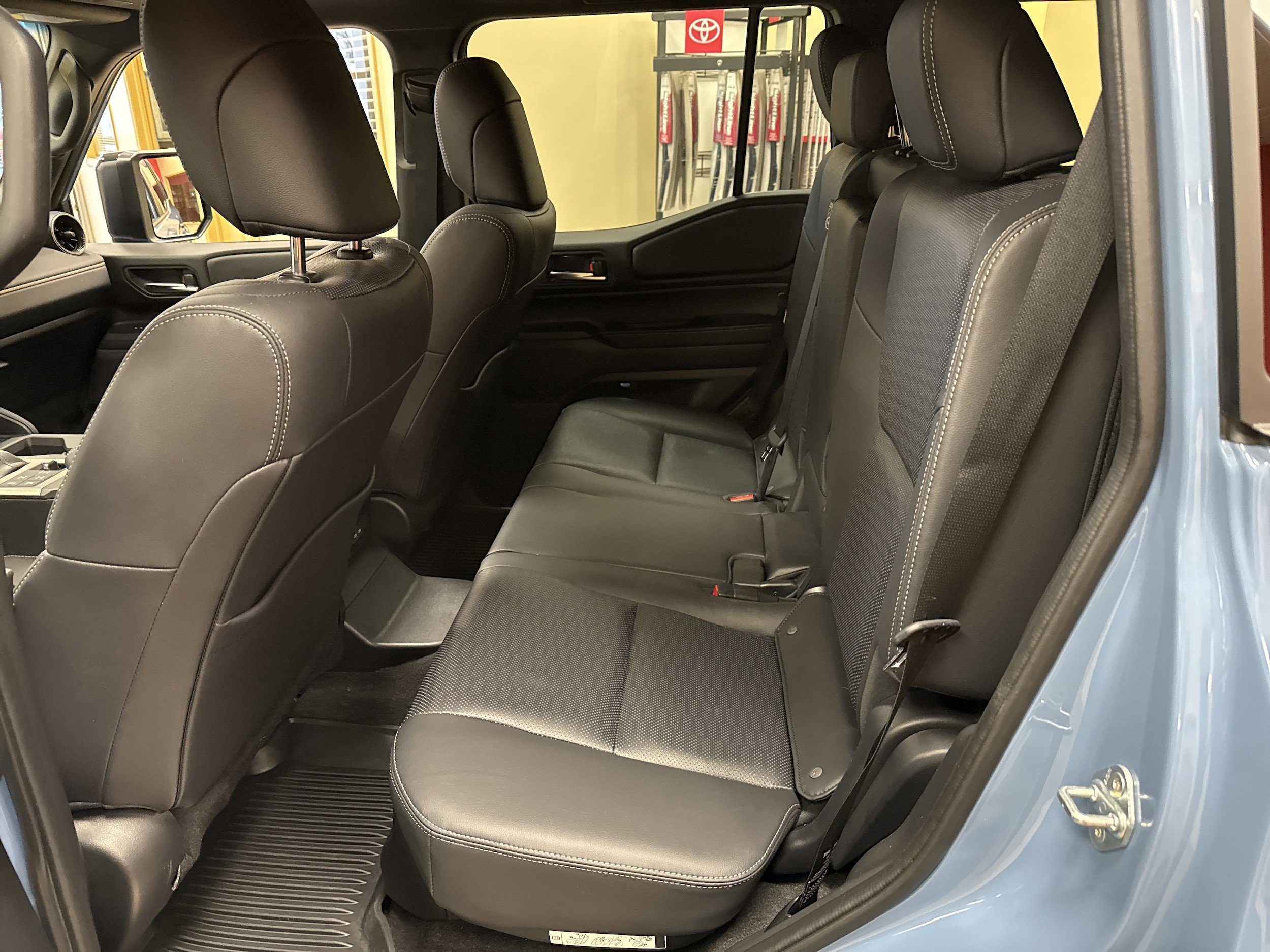 Used 2025 Toyota Land Cruiser w/ Premium Package image 23