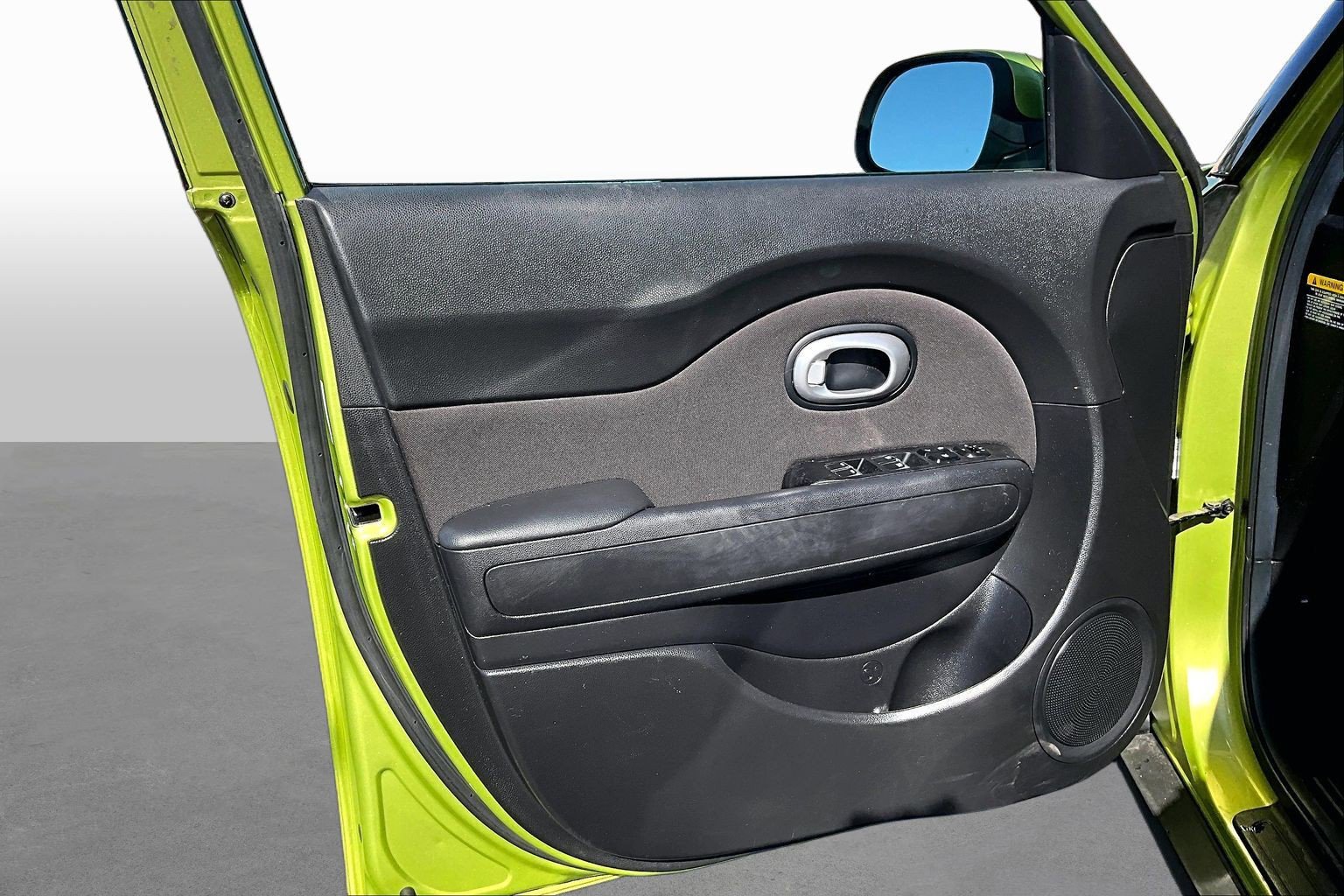 Used 2018 Kia Soul + FWD image 16