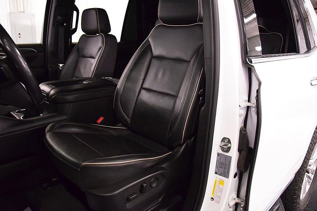 Used 2021 GMC Yukon SLT w/ SLT Premium Package image 29