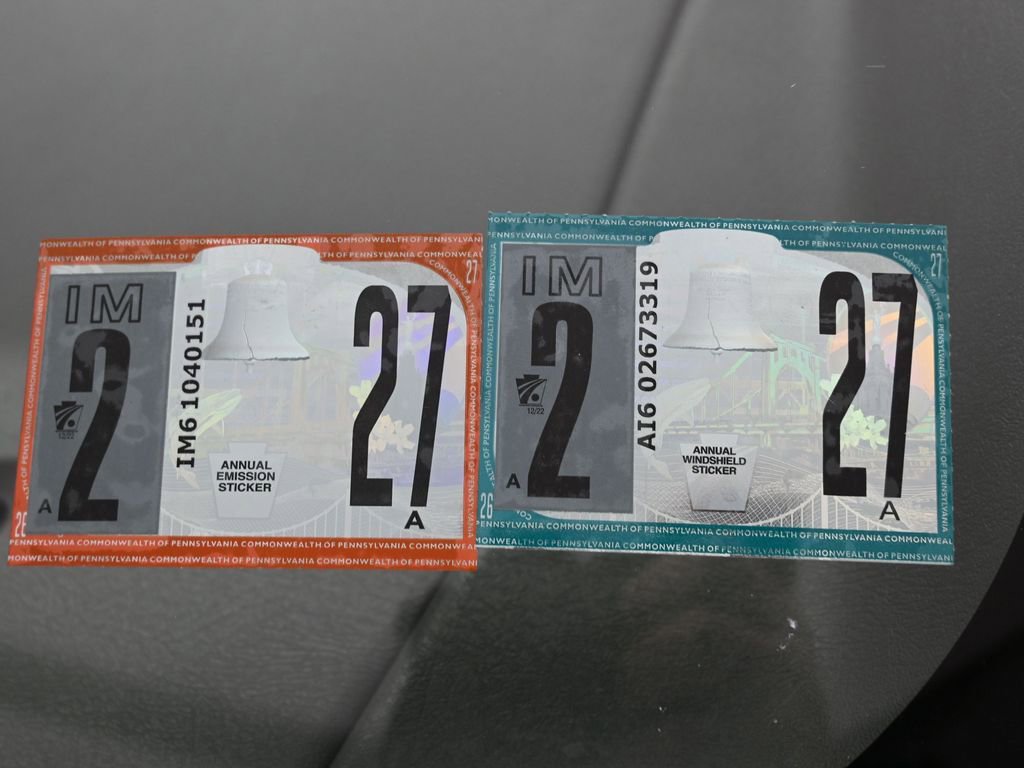 Used 2024 GMC Savana 2500 w/ Driver Convenience Package image 9