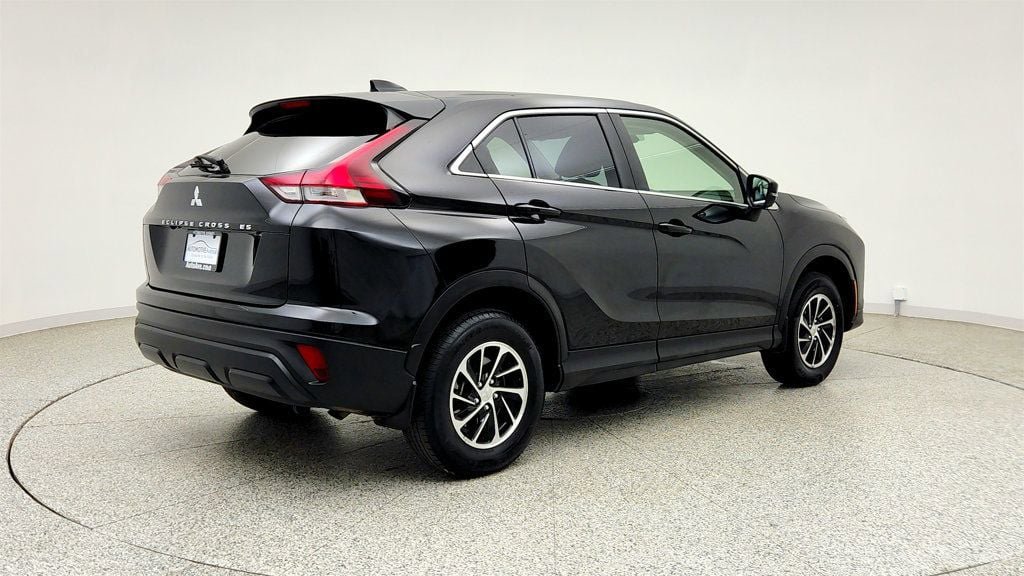 Used 2024 Mitsubishi Eclipse Cross ES AWD/4WD image 5