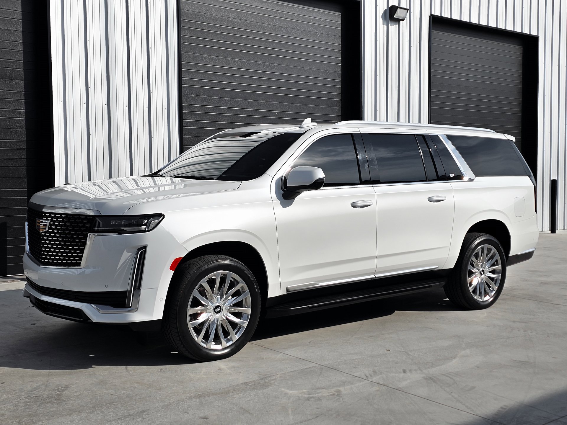 Used 2022 Cadillac Escalade ESV Premium Luxury w/ LPO, Floor Liner Package image 19