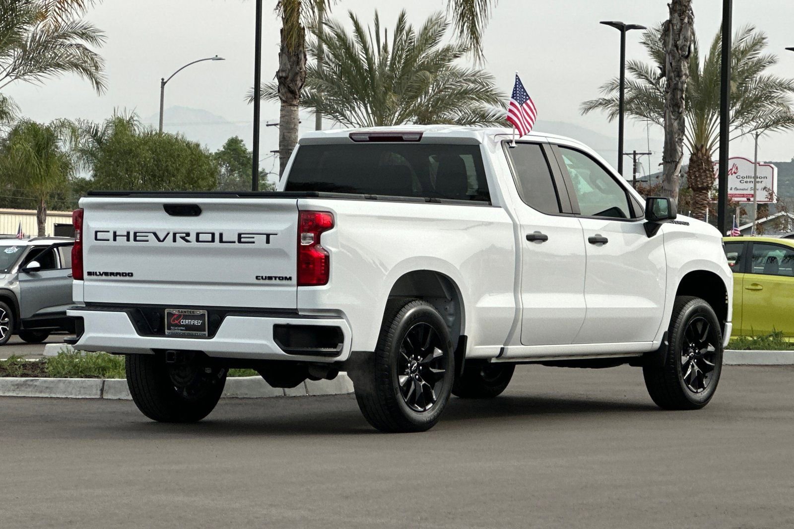 Used 2024 Chevrolet Silverado 1500 Custom image 4