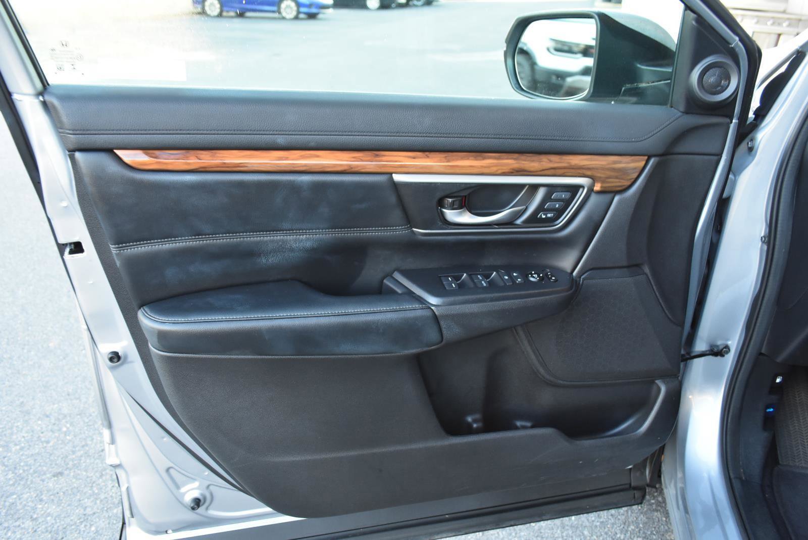 Used 2019 Honda CR-V EX-L image 14