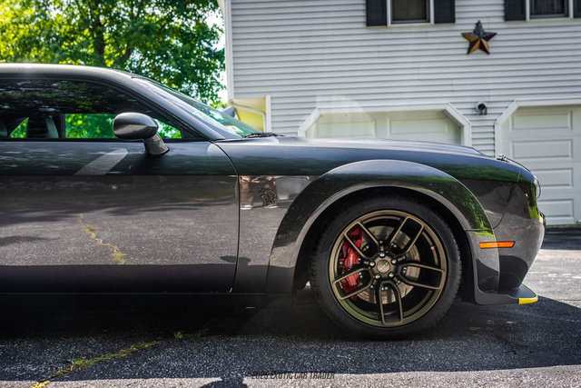 Used 2020 Dodge Challenger SRT Hellcat image 11