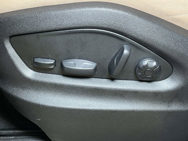 Certified 2026 Porsche Cayenne Coupe AWD/4WD image 17
