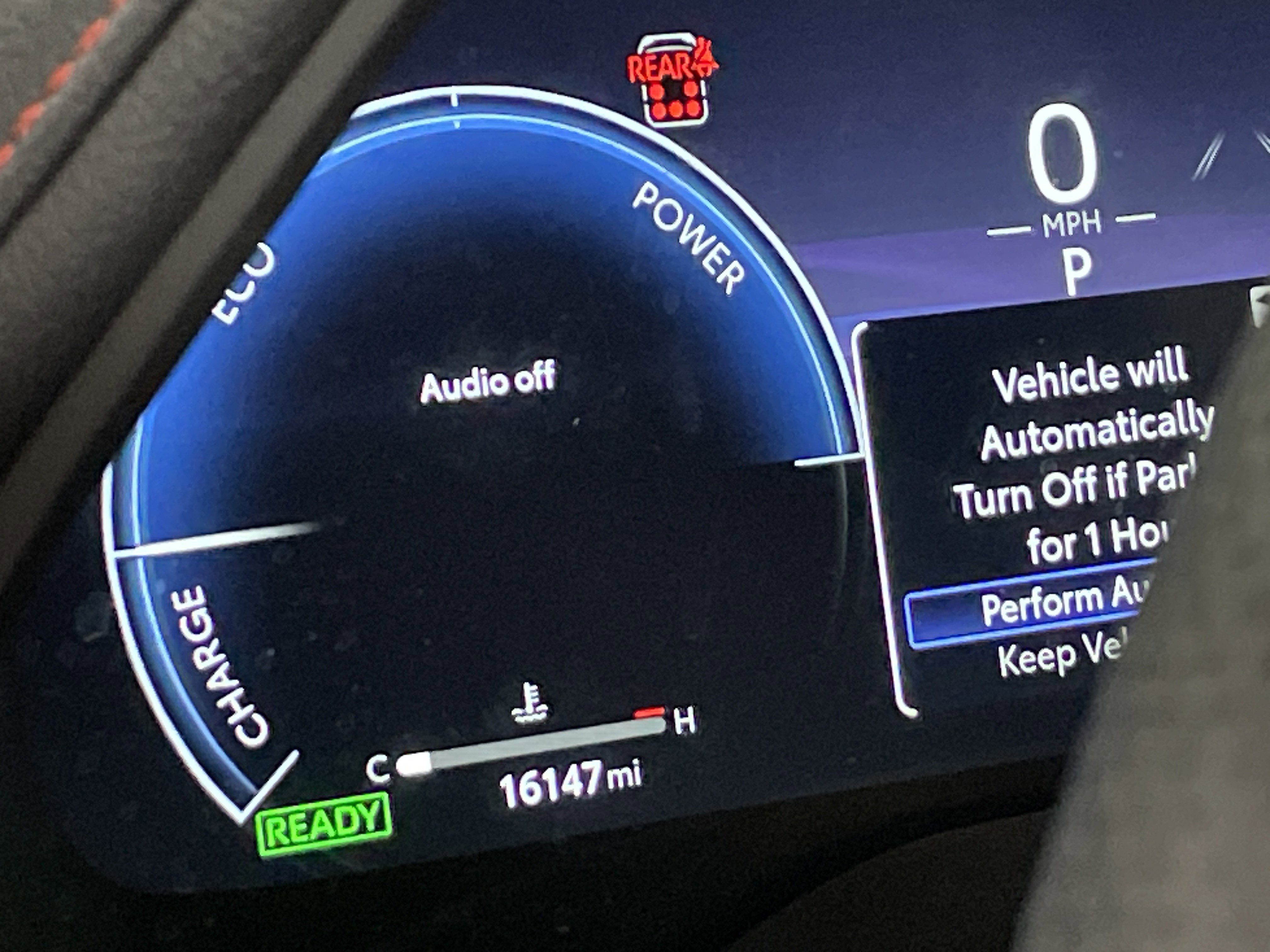 Used 2025 Toyota Sienna XSE w/ XSE Premium Package image 11