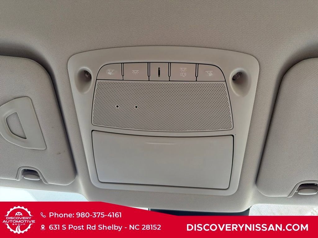 Certified 2020 Nissan Rogue S image 29