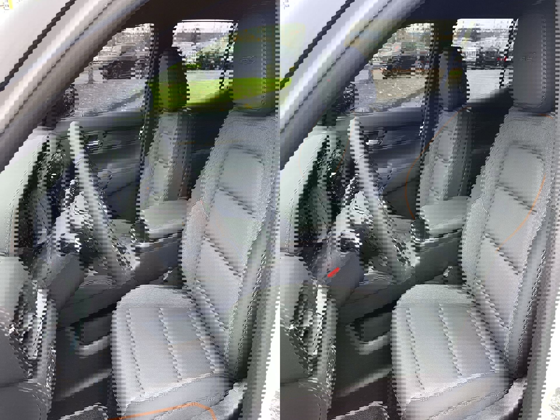 New 2026 GMC Terrain AT4 w/ Convenience Package III image 52