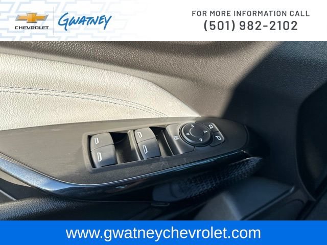 Used 2026 Chevrolet Trax LT FWD image 19